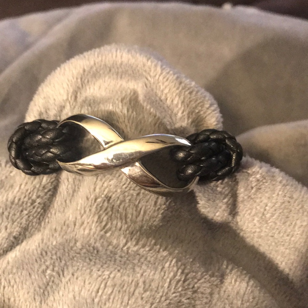 Leather infinity bracelet